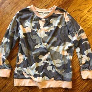 Camo Pullover